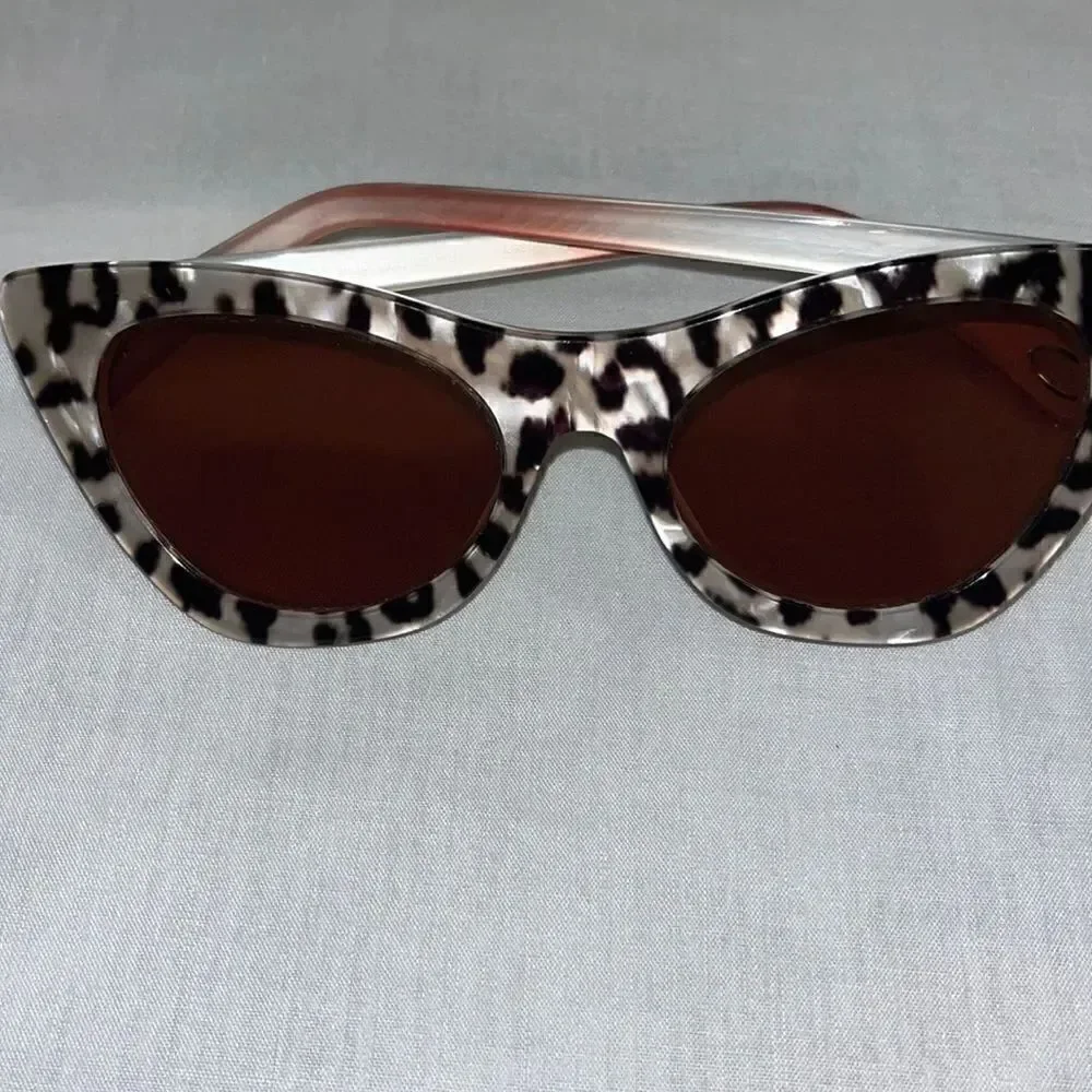 Lele Sadoughi Downtown Acetate Cat-Eye Sunglasses NWT $175